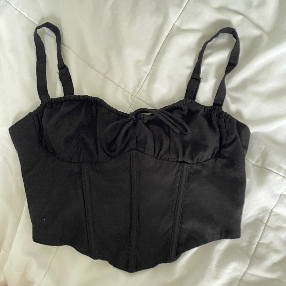 Windsor Black Crop Top